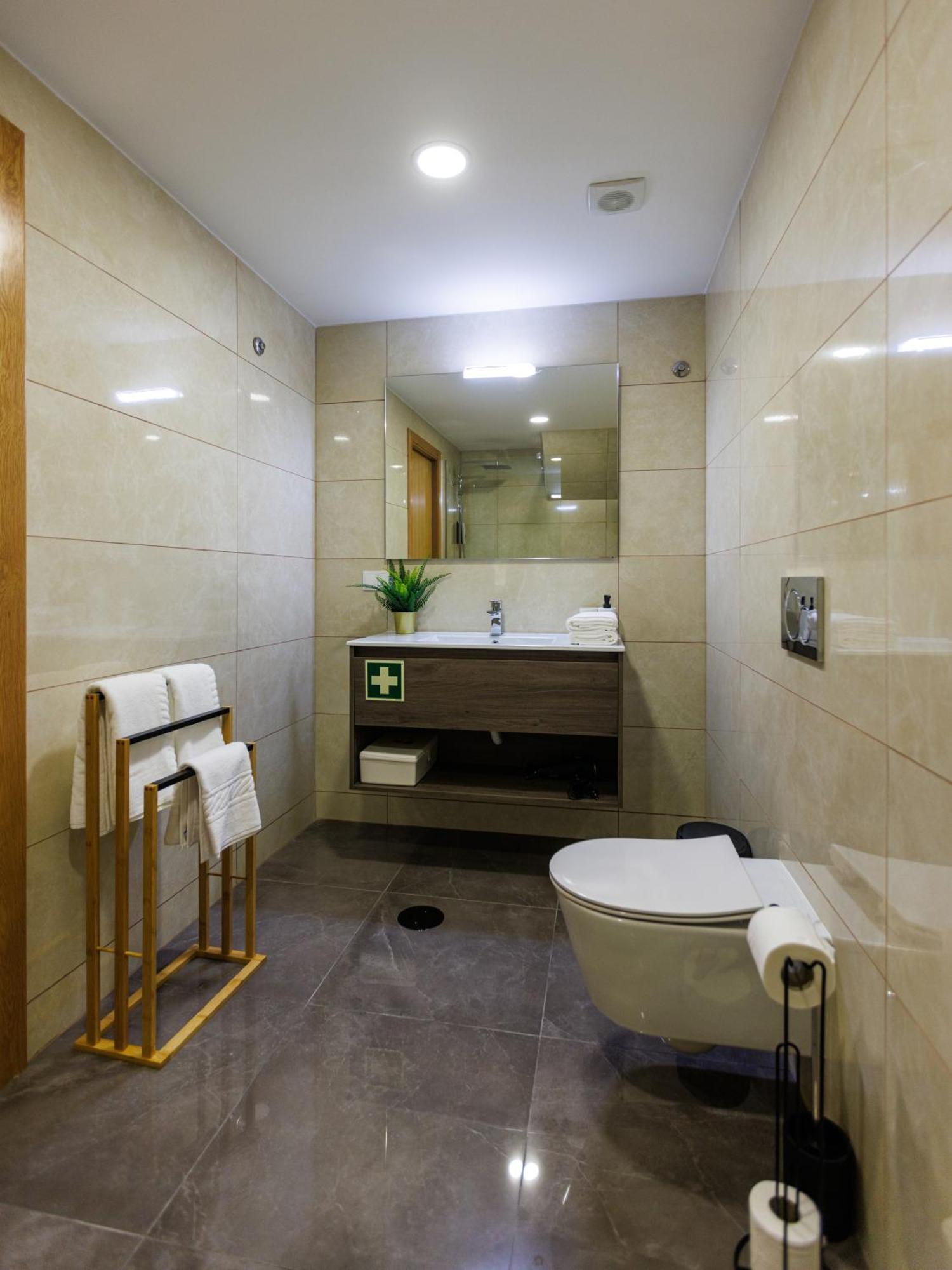 Live In Aveiro Rossio Apartment ภายนอก รูปภาพ