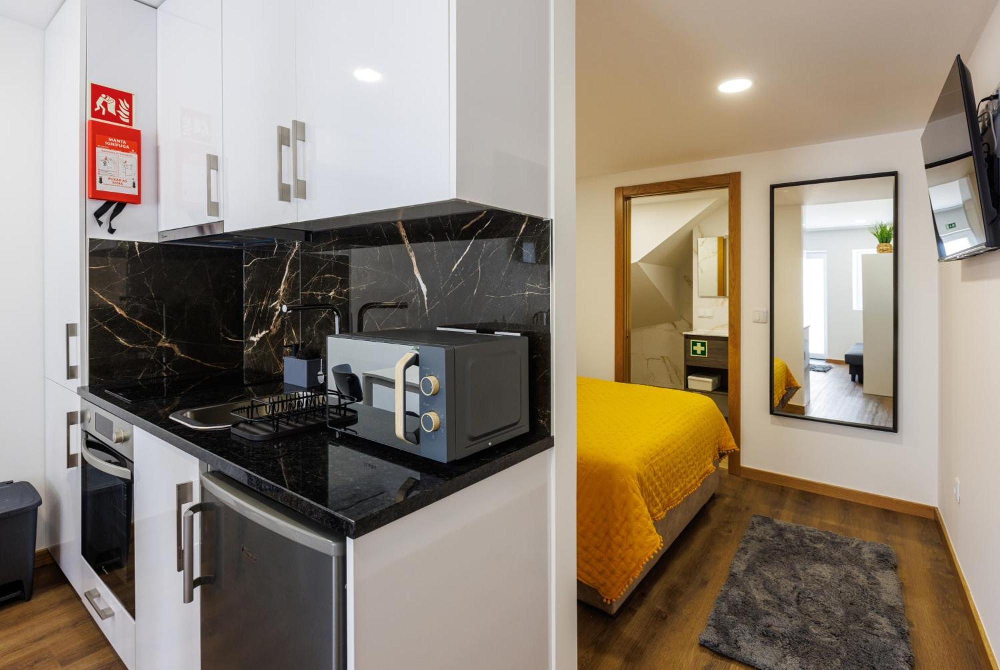 Live In Aveiro Rossio Apartment ภายนอก รูปภาพ